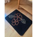 Ver imagem 1 de Tapete Porta ou Banheiro Floral 70x50cm Artesanal