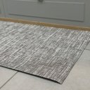 Ver imagem 3 de Tapete Passadeira Trellas Itália Cinza Antiderrapante Quarto Sala Decorativo Poliéster e Algodão Dur