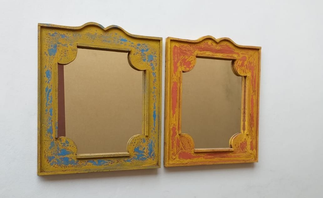 espelho madeira pintura craquelada com variação de cores - 1