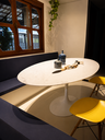 Ver imagem 1 de Mesa de Jantar Saarinen Oval 170x100cm - Mármore Espirito Santo