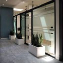 Ver imagem 4 de Película Jateada Para Vidro Box Vitrine Janela Fosca Adesivo Transparente 0,75x2,50m