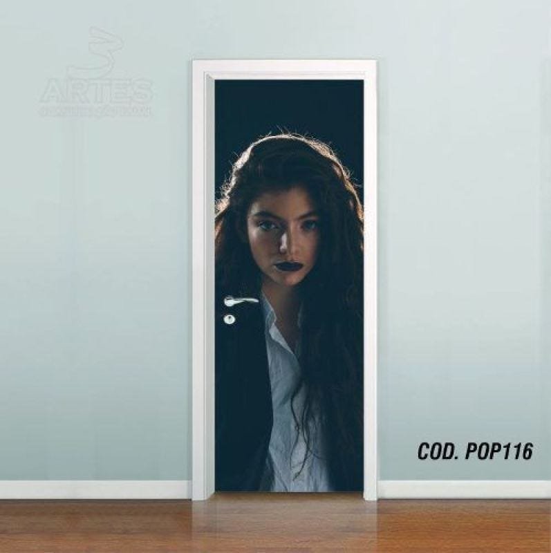 Adesivo De Porta Lorde Royals #03 - 0,60x2,10m - 1