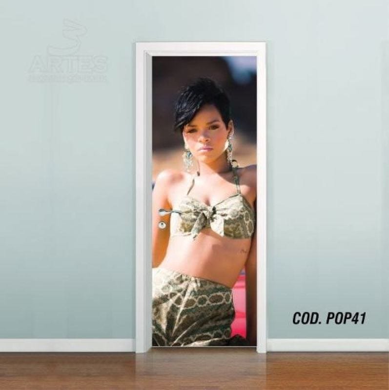 Adesivo De Porta Rihanna #03 - 0,60x2,10m - 1