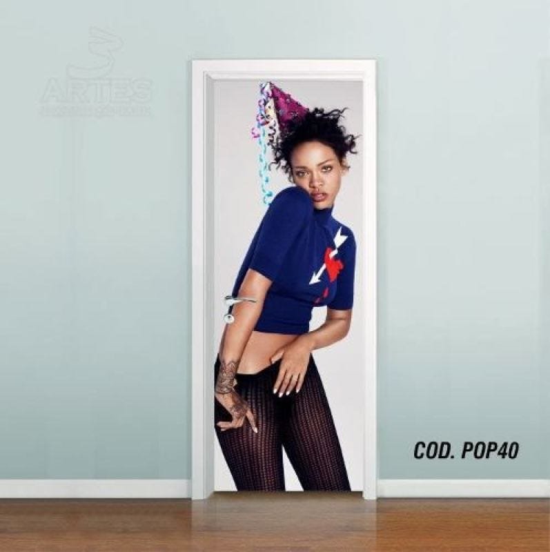 Adesivo De Porta Rihanna #02 - 0,80x2,10m - 1