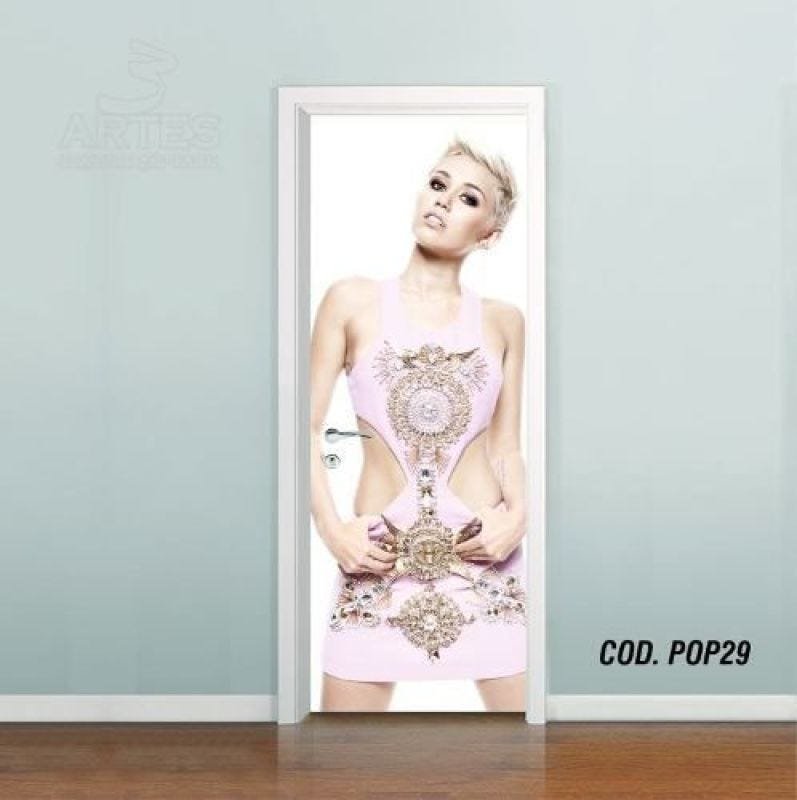 Adesivo De Porta Miley Cyrus #01 - 0,80x2,10m - 1