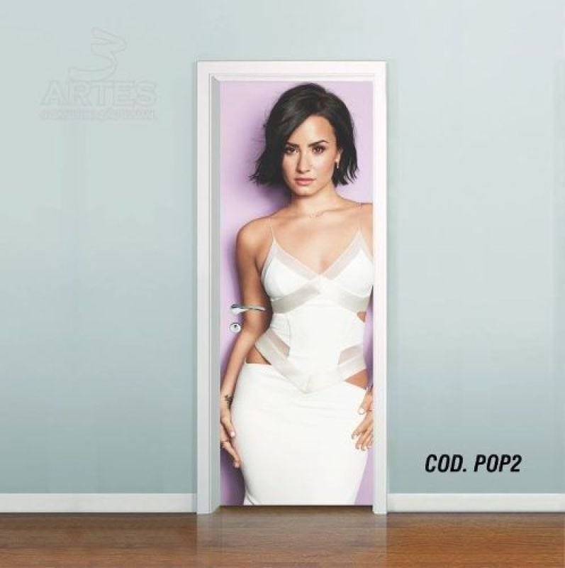 Adesivo De Porta Demi Lovato #02 - 1,00x2,10m - 1