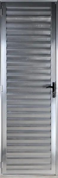 Porta de Alumínio Palheta Ventilada 210 x 70 Direita Linha All Soft Cor Brilhante
