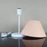 Abajur Infantil Luminária de Mesa Fino Decoração Quarto – Skinny Base Branca Cúpula Salmão - 3
