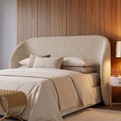 Cabeceira Estofada Alure para Cama Casal de 140cm Orgânica Curva Bouclê Bege - Desk Design