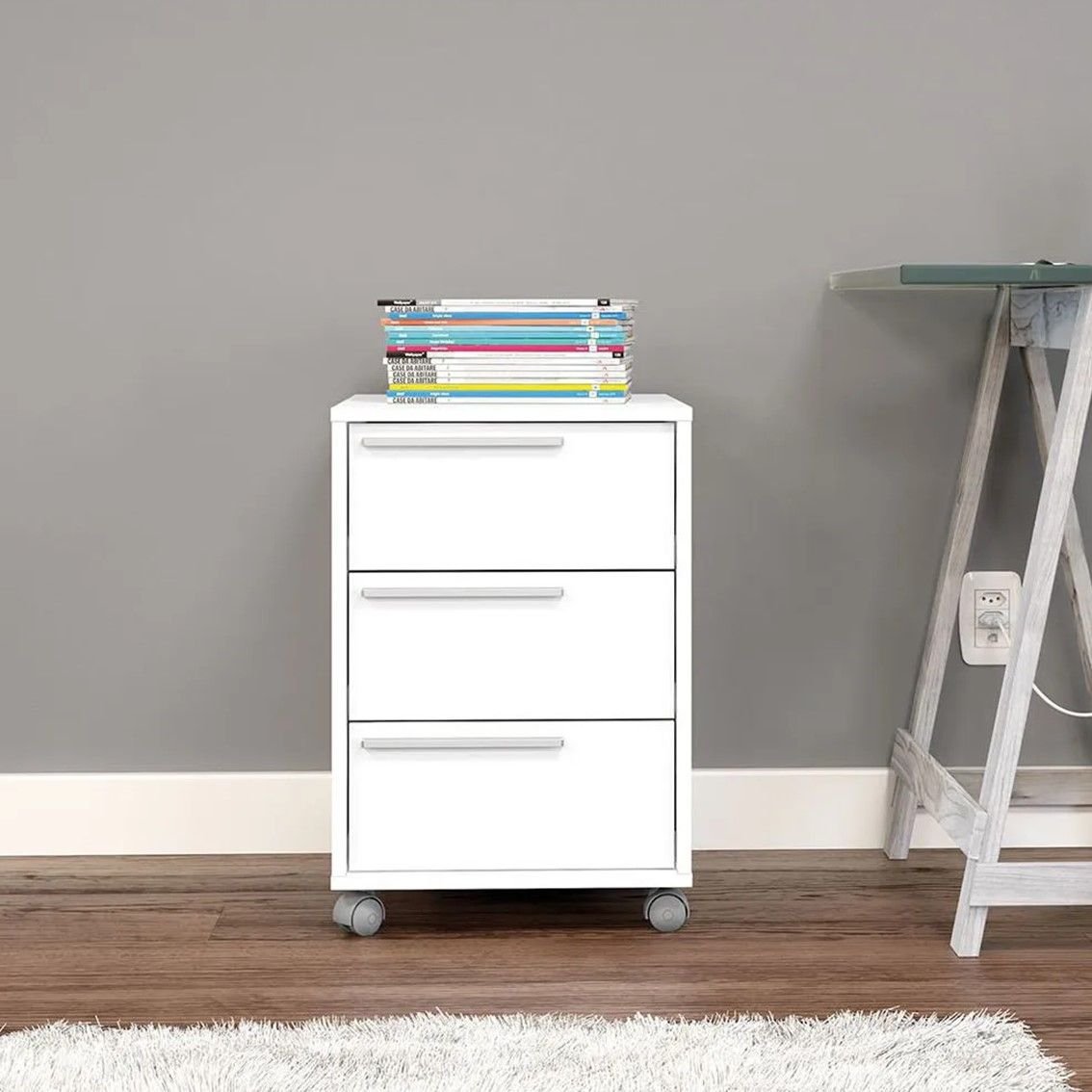 Menor preço em Gaveteiro 3 Gavetas Maia 