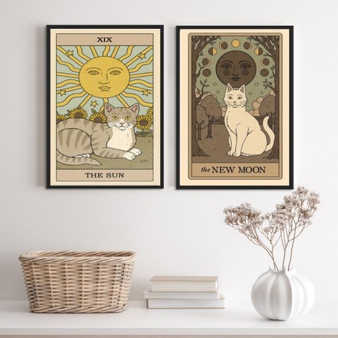 Kit 2 Quadros Cartas Tarot Gato- The Sun e The Moon 45x34cm - com Vidro:madeira Branca
