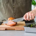 Ver imagem 2 de Faca Chef Carne com Capa Aço Japonês Forjado 8" Kitchenaid