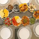 Ver imagem 3 de Bandeja Giratoria Plataforma Mesa de Jantar Refeiçao Buffet Comida Bebida Festa Evento Reuniao