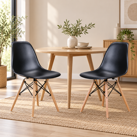 Conjunto 2 Cadeiras Eames Eiffel Preta com pés de madeira