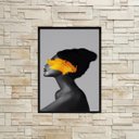 Ver imagem 1 de Quadro Mulher Abstrato Amarelo 33x24cm:Madeira branca
