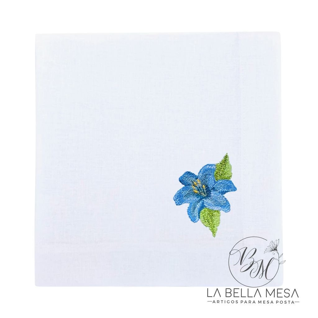 Guardanapo Linho Bordado Flor de Lírio Azul - 40 cm x 40 cm - 4