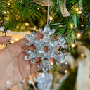 Ver imagem 2 de Enfeite Natal Floco de Neve Transparente 8,3x9,5cm