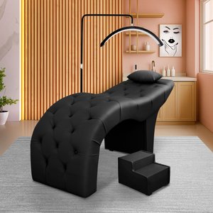 Maca Luxo em Courino Preto Capitone para Clinica de Estética Bz Home Decor