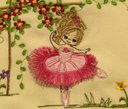 Ver imagem 3 de Toalha Bordada De Mão Lavabo Bailarina no Jardim Saia com Franja Fringer Dohler Artesanalle Creme Co