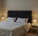 Ver imagem 1 de Cabeceira Almofadada Suspensa de Cama Casal Cabeceira Leticia 140cm X 55cm Preto Suede