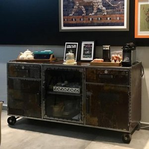 Balcão Buffet Bronx Glass - Estilo Industrial em Ferro Seu Bento Mobilia