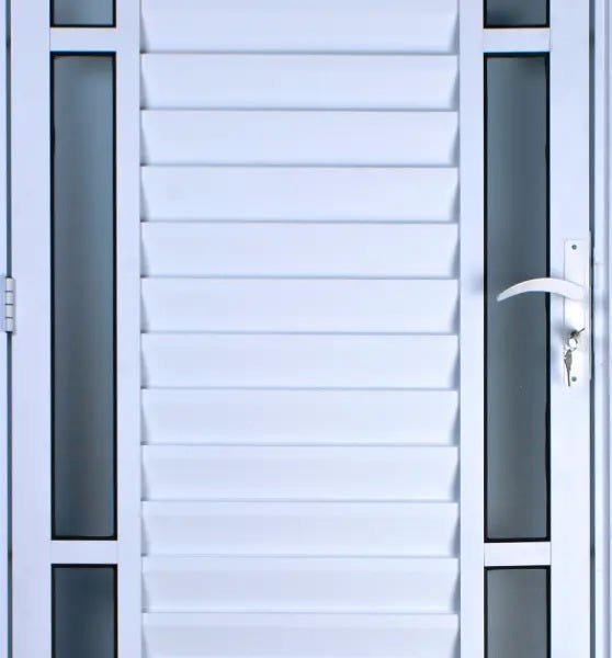 Porta de Alumínio Palheta com Visor Duplo 210 x 80 Esquerda Linha All Soft Cor Branco - 2