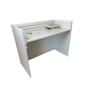 Escrivaninha Montessori Ajustável – Cresce com a Criança