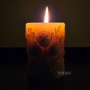 Ver imagem 2 de Vela Decorativa Cilíndrica Jardim de Rosas Esculpidas 240g