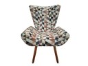 Ver imagem 1 de Poltrona Decorativa Emilia Suede Triângulo Bege Pés Madeira Ms Decor