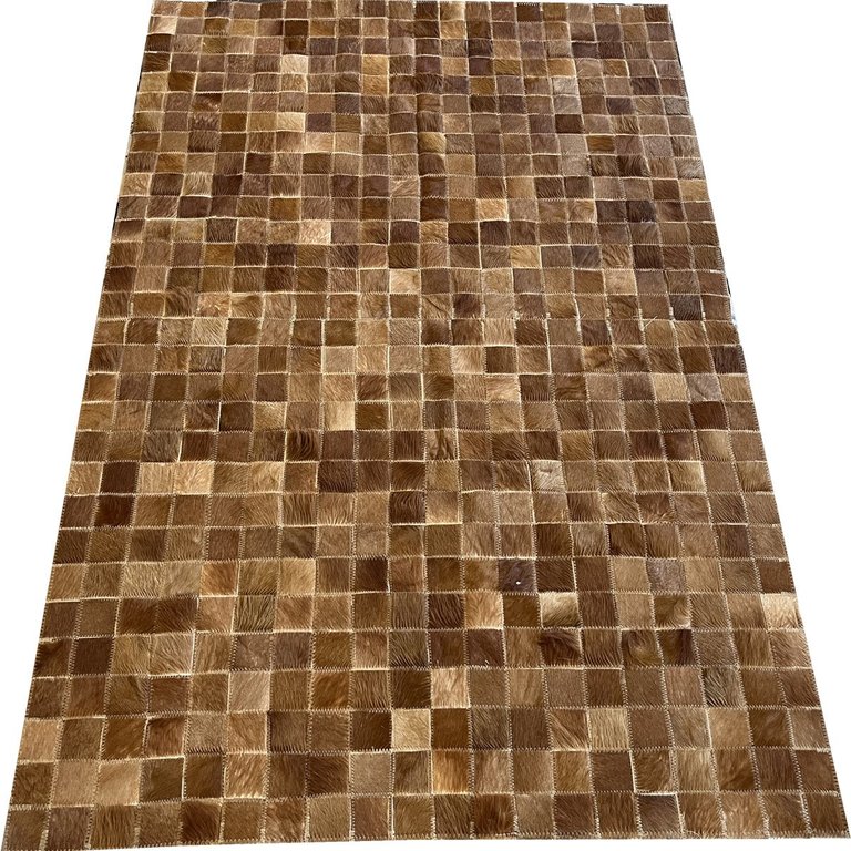 Tapete de couro marrom 1,00x1,50 sem borda peça 5x5cm Tapete de couro marrom 1,00x1,50 sem borda peça 5x5cm
