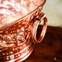 Ver imagem 7 de Champanheira Balde Cobre Oval Sofisticada Floral - 10 Litros