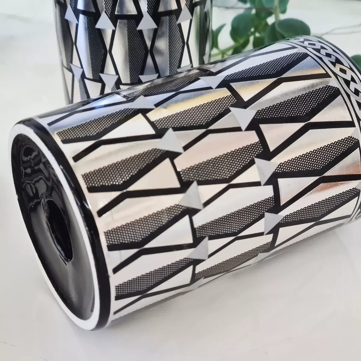 Ver imagem 3 de Kit Banheiro Luxo Prata Lavabo 4 Peças Porta Sab Liquído Escova