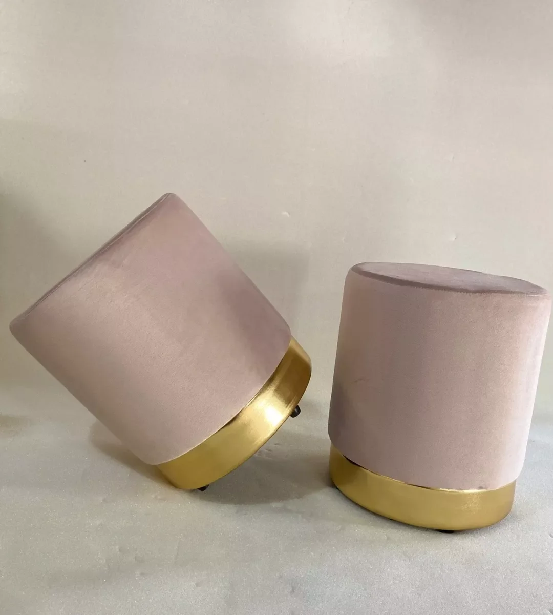 Kit 02 Puff Rosa Base Dourada