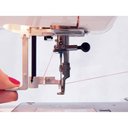 Ver imagem 3 de Máquina Automática para Bordar, Marca Janome, Modelo Memory Craft 370E, Completa Com Todos os Perten