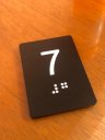Ver imagem 2 de Kit 10 Placas Braile Ps do 7° Andar Elevador Preto