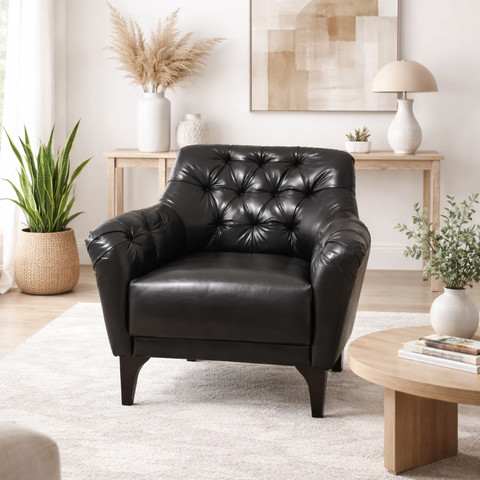 Kit 2 Poltronas Decorativas com Tachas e Pés de Madeira Tecido Sintético Preto Shaula Larbelle
