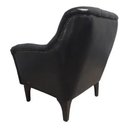Ver imagem 5 de Kit 2 Poltronas Decorativas com Tachas e Pés de Madeira Tecido Sintético Preto Shaula Larbelle