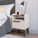 Ver imagem 1 de Mesa de Cabeceira Gabriela com Gaveta e Nicho Pés Palito:off White