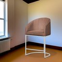 Ver imagem 2 de Cópia - Poltrona Banqueta Mia Estofada Base Metal Branco Tecido Veludo - Estopar Poltrona Mia Base B