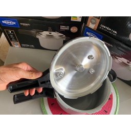 Panela de Pressão Ceramic Life Pressure com Indução 4,2l - Brinox - 10
