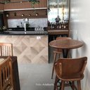 Ver imagem 7 de Mesa Bistrô Alta Redonda 60cm em Madeira Maciça com Estampa Pirografada Weissbier - Empório Tambo -