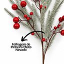 Ver imagem 6 de Galho Decorativo Natalino Pinheiro Nevado com Azevinhos Vermelhos Luxo 65cm - Mundial Casa