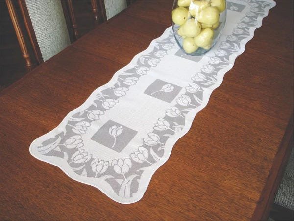 Caminho De Mesa Renda Retangular Tulipa Branco Madeiramadeira