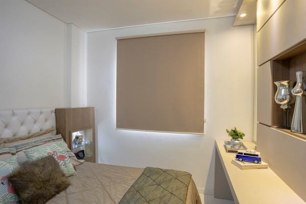 Persiana Rolo (2,40Larg. X 1,80Alt.) Tecido Blackout Marrom - Vogaflex - 1