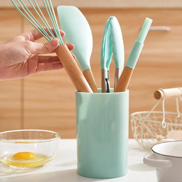 Kit 12 Utensílios de Cozinha em Silicone e Cabo de Madeira Resistente Ao Calor - Verde Claro - 3