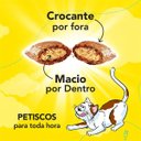 Ver imagem 2 de Kit 12 Petisco Dreamies Carne para Gatos Adultos 40gr Whiskas