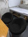 Ver imagem 4 de Kit 2 Poltronas Decorativa para Sala de Espera Recepção Resistente Escritório Tecido Veludo Luxo