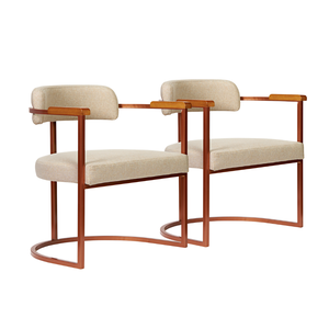 Kit 02 Poltronas Ohio Braço Madeira Linho Marfim Estrutura Bronze