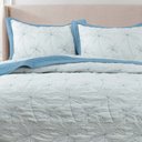 Ver imagem 2 de Kit Cobre Leito Egeu Queen Percal 300 Fios Colcha Matelassê Alto Relevo 3 Peças Azul Jeans