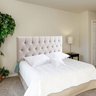 Cabeceira Painel Capitonê Luna Suede Liso Bege Cama Casal - 3